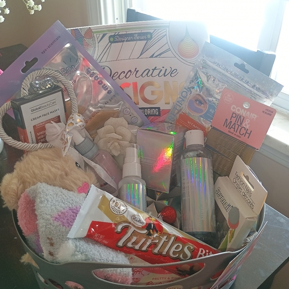 Women's pamper me spa basket anniversary birthday just because I love you - Picture 2 of 4